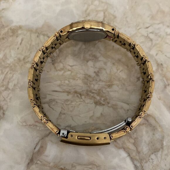 Citizen Gold Tone Quartz Watch - Picture 5 of 12